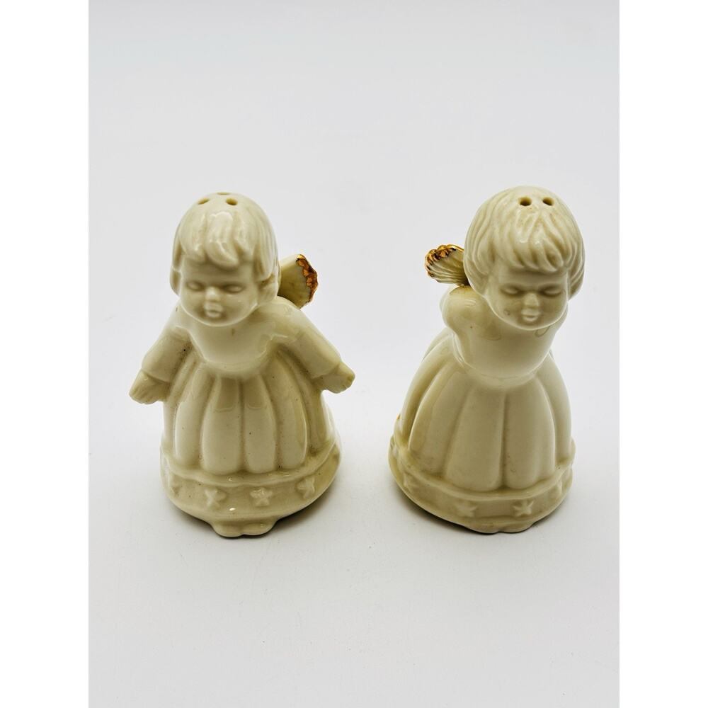 VTG Kissing Angels Salt/Pepper Shakers Formalities Baum Brothers VG Condition